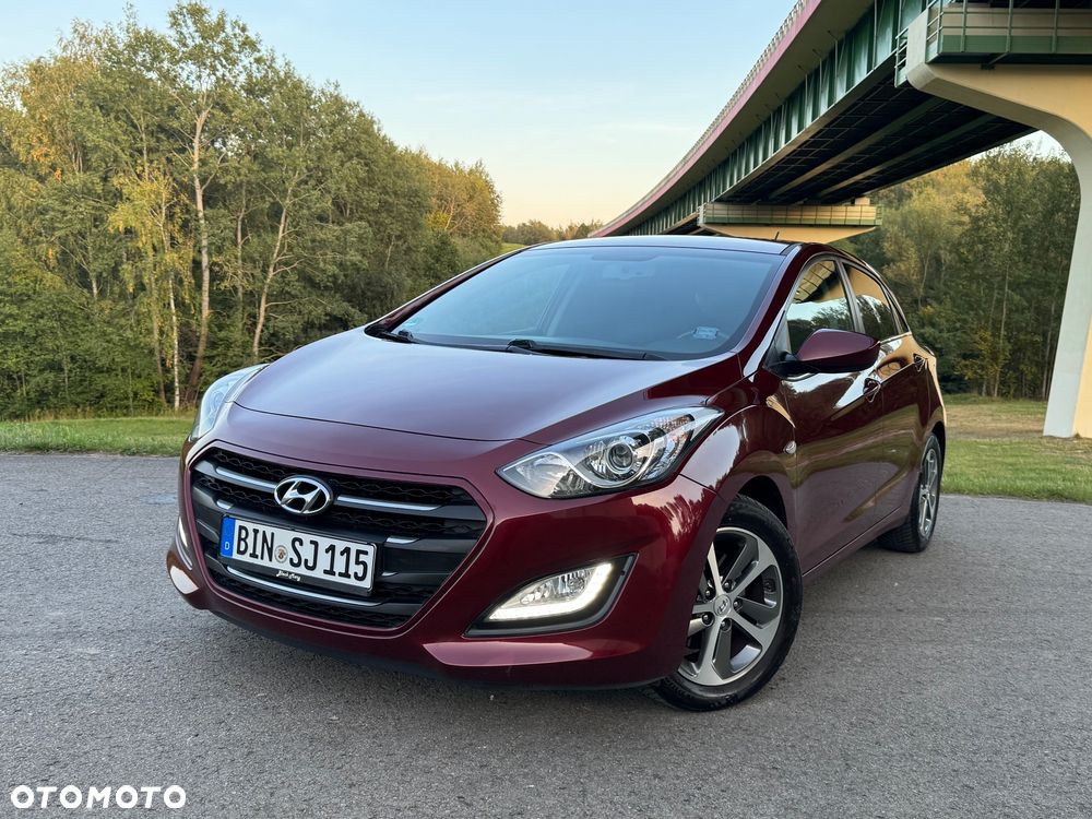 Hyundai i30 blue 1.4 YES Gold - 2
