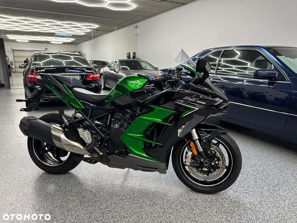Kawasaki Ninja H2 SX - 21
