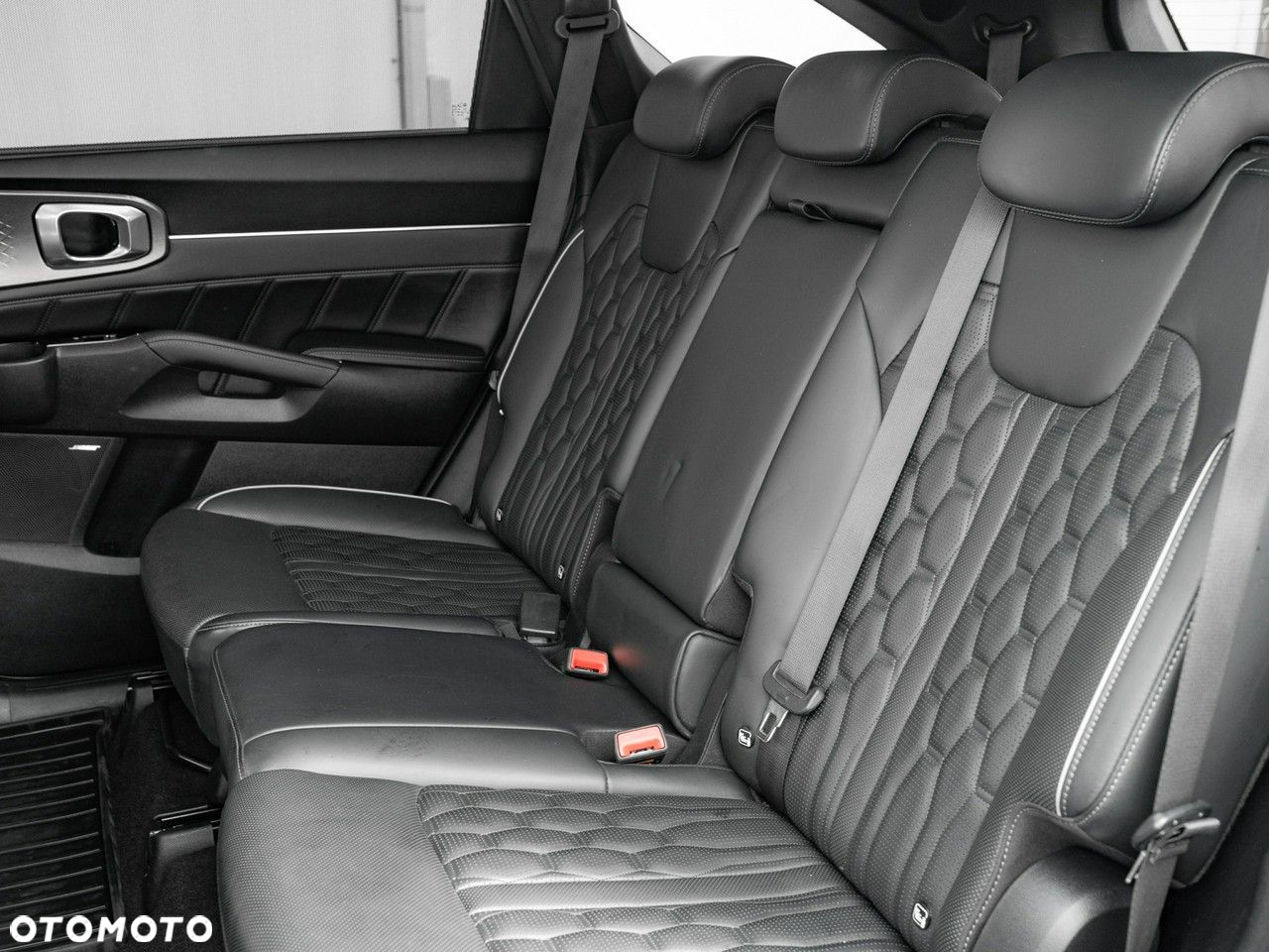 Kia Sorento 1.6 T-GDI HEV Prestige Line 4WD 7os - 28