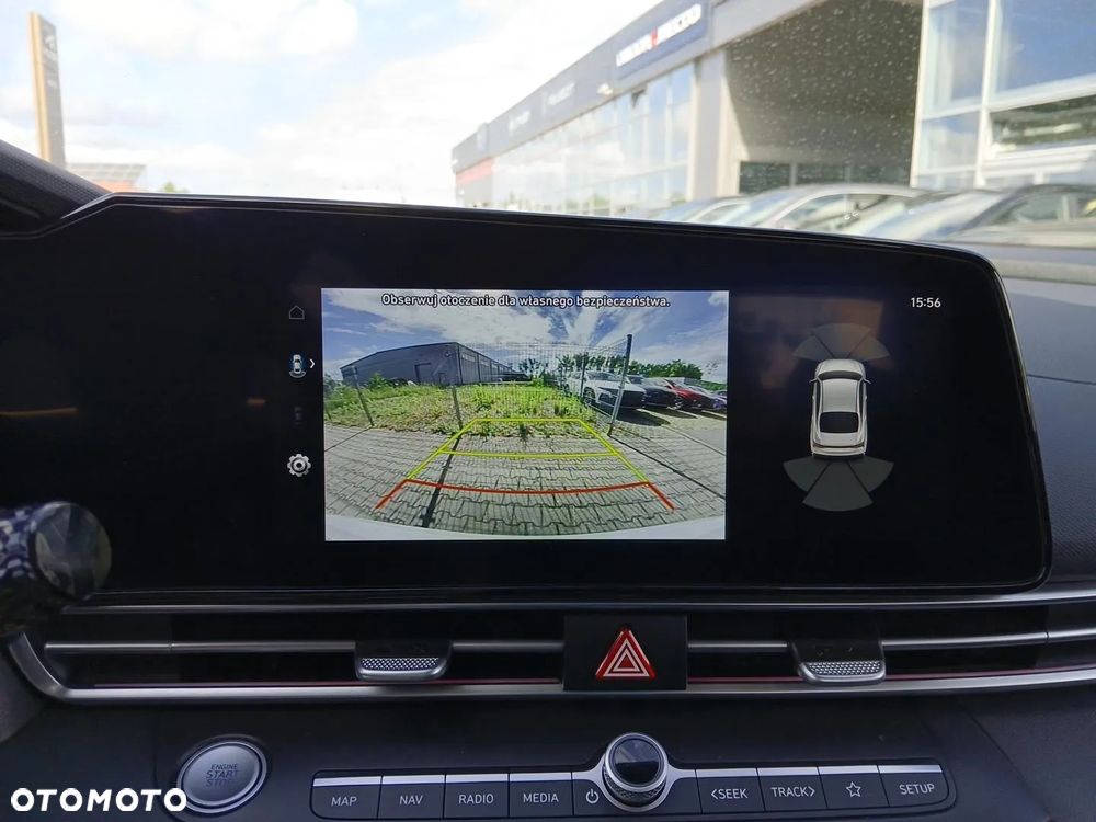 Hyundai Elantra 1.6 Smart - 24