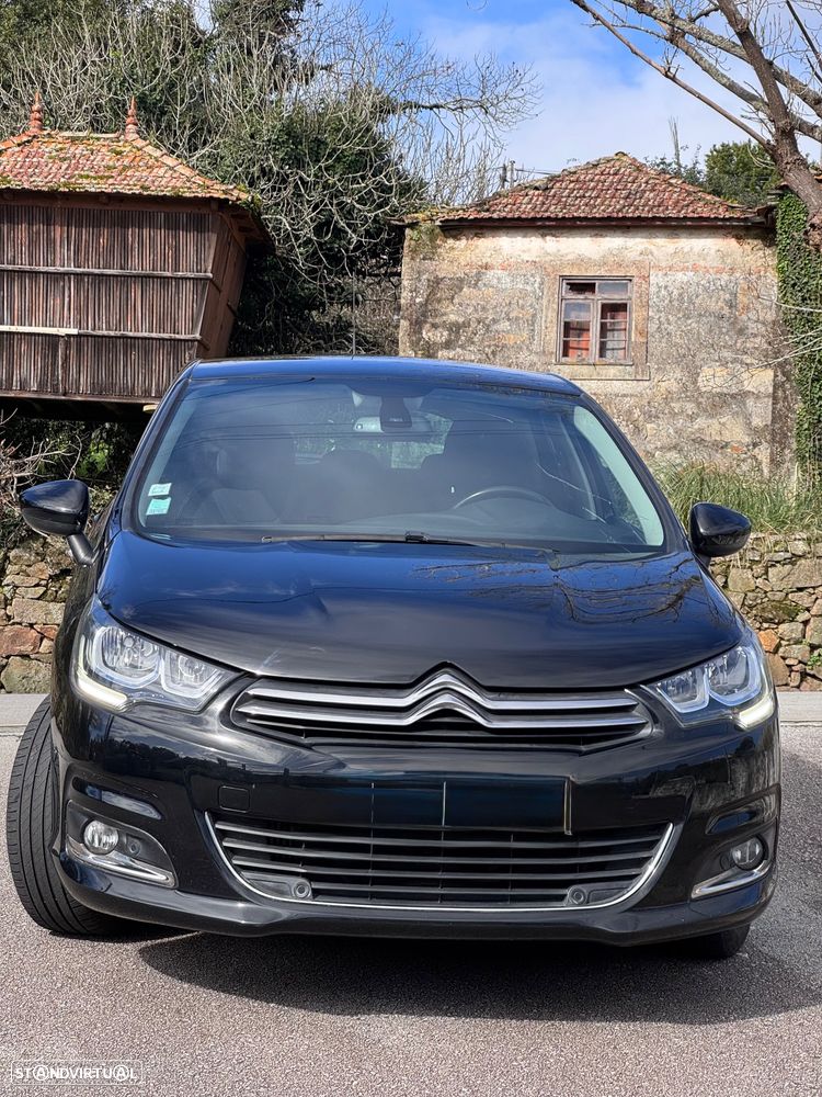 Citroën C4 e-HDi 110 Exclusive - 6