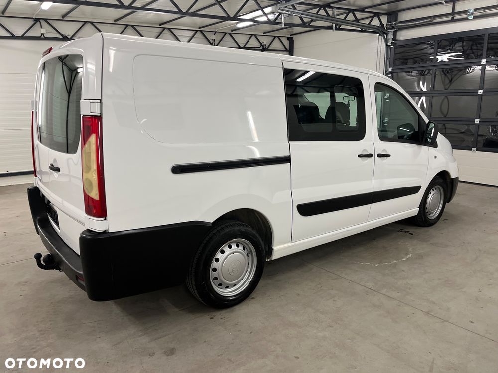 Peugeot Expert - 8