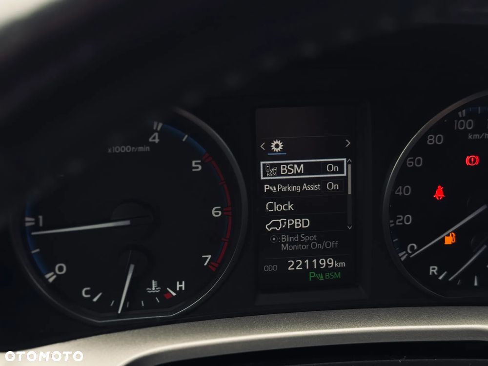 Toyota RAV4 2.0 D-4D 4x2 Start-Stop Comfort - 32