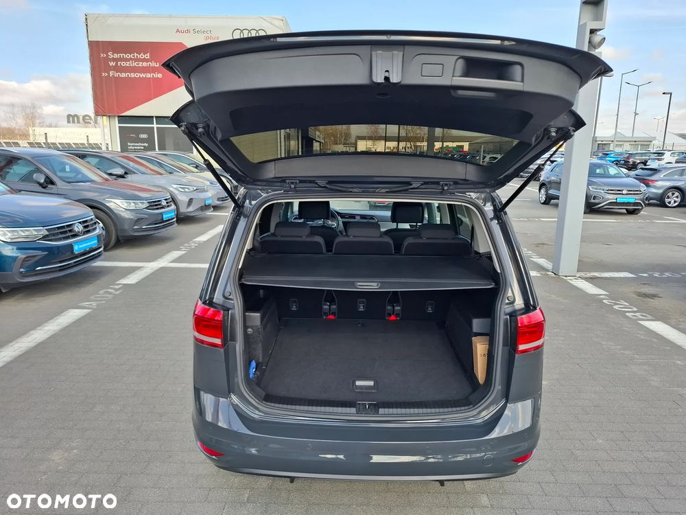 Volkswagen Touran 1.5 TSI EVO Comfortline Plus DSG - 9