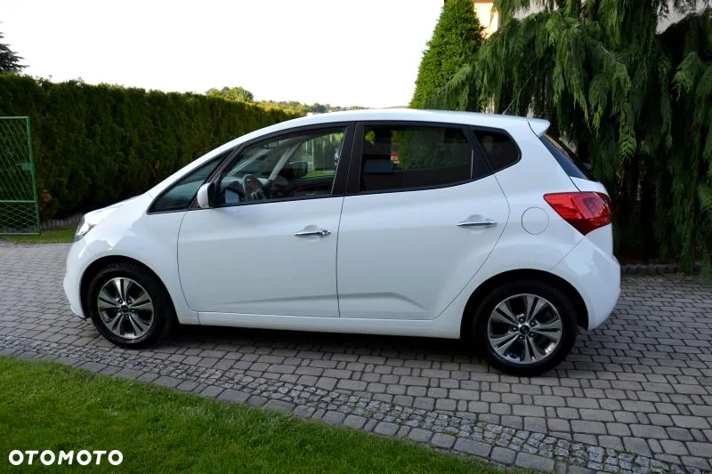 Kia Venga 1.6 CVVT Automatik Dream-Team Edition - 3