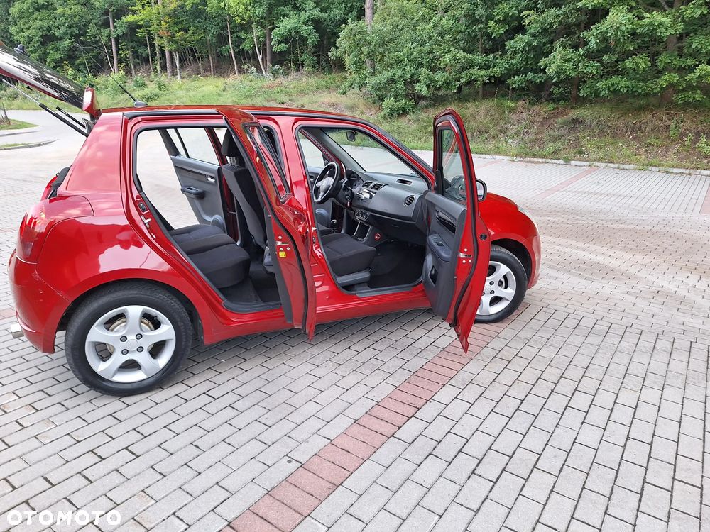 Suzuki Swift 1.3 Comfort - 25