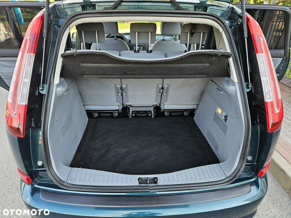 Ford C-MAX - 18