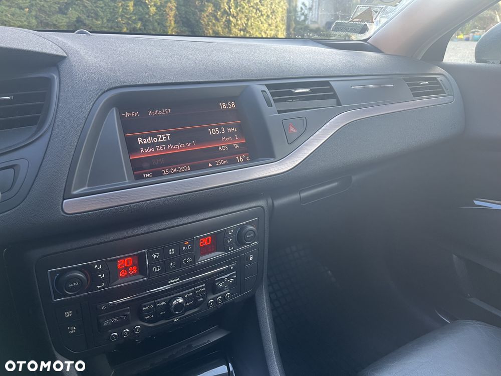 Citroën C5 2.0 HDi Exclusive - 6