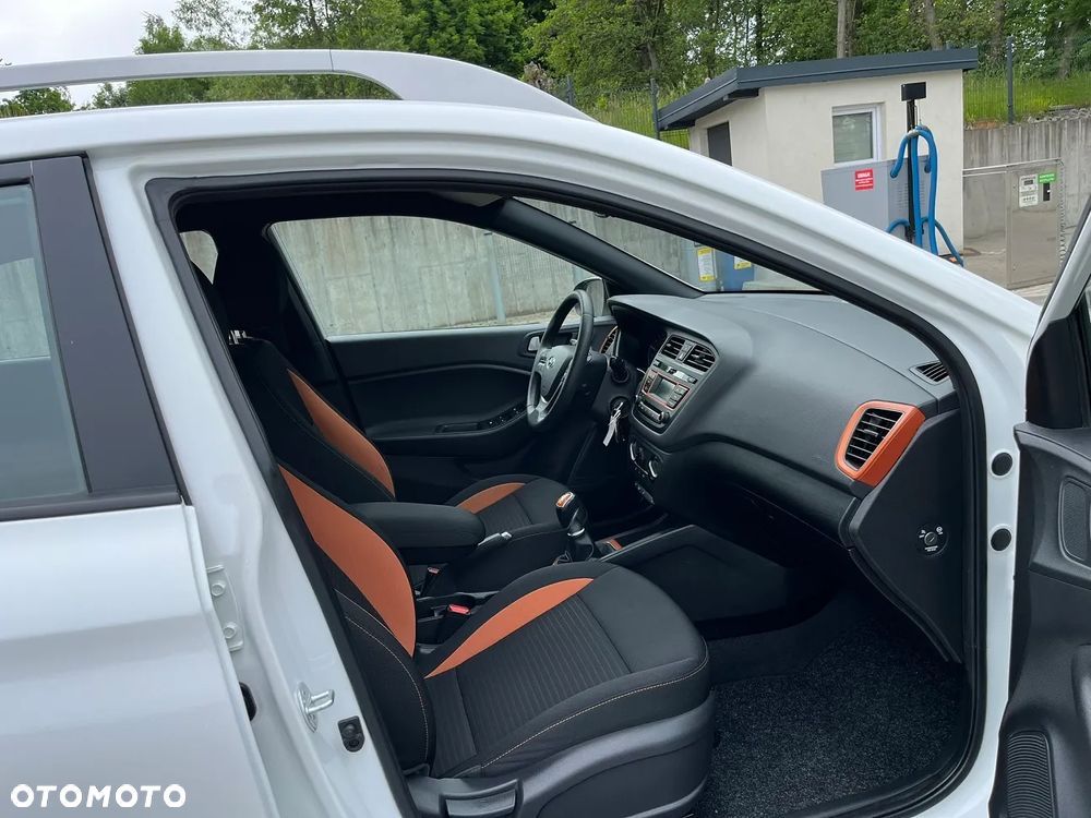 Hyundai i20 blue 1.0 T-GDI Active Passion Plus - 11