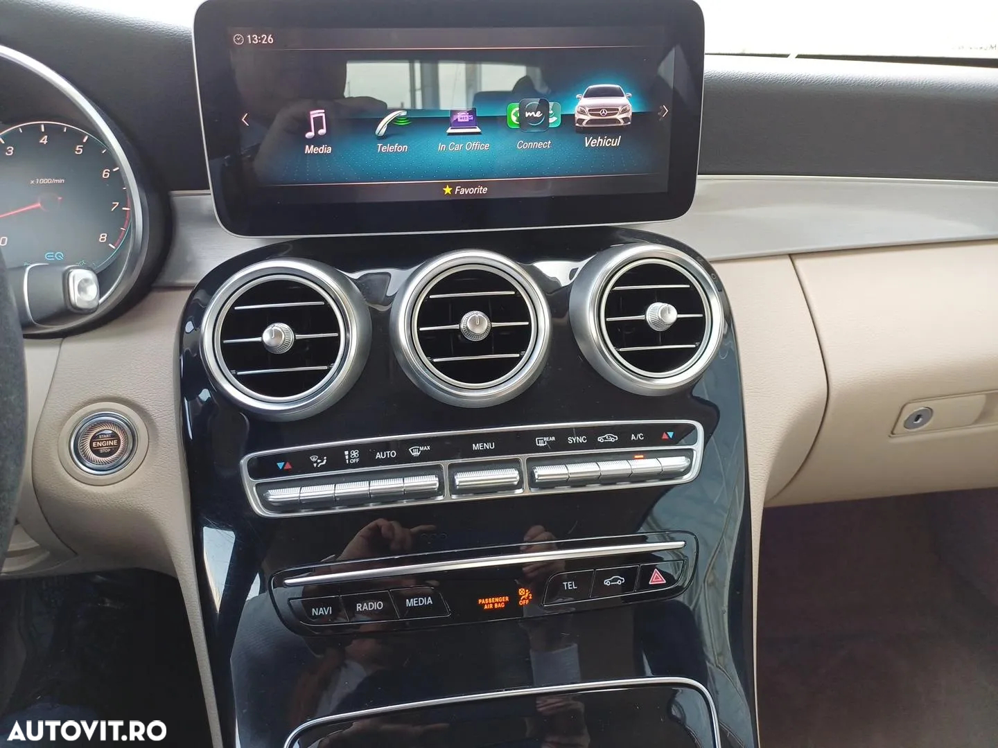 Mercedes-Benz C - 19