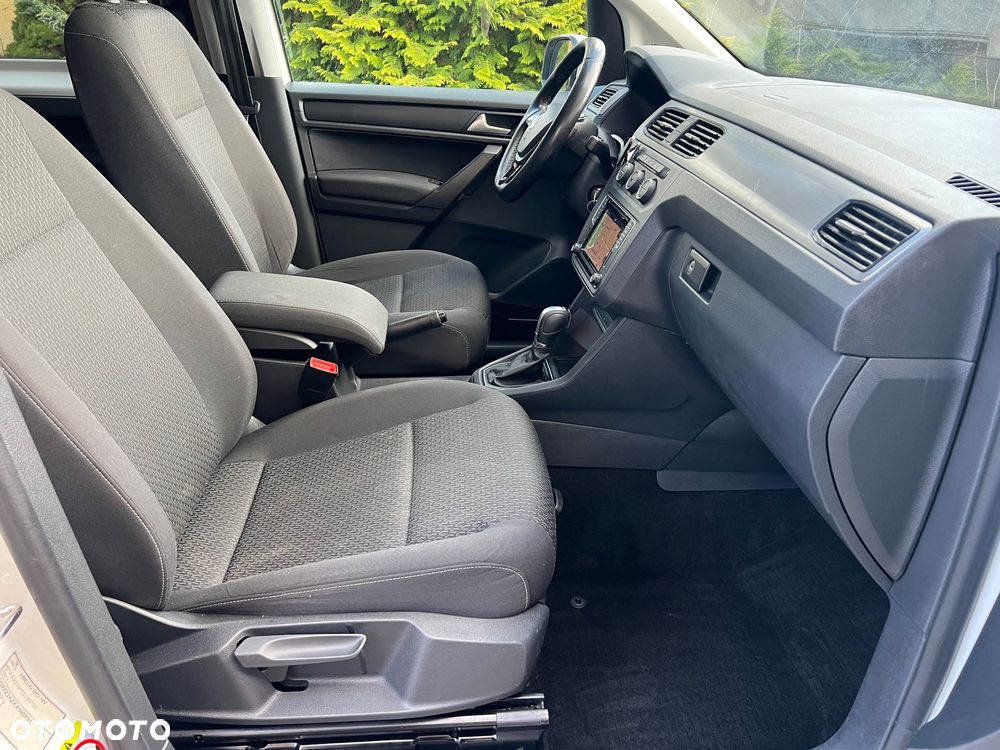 Volkswagen Caddy Maxi 2.0 TDI Comfortline DSG - 29