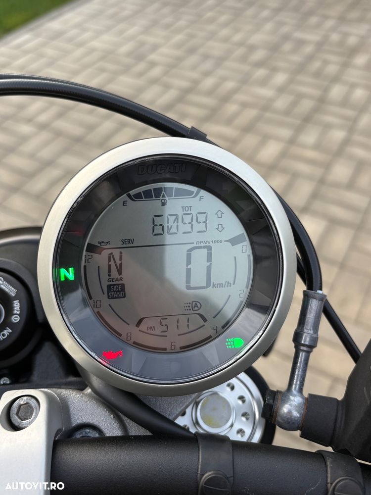 Ducati Scrambler 800 Cafe Racer - 3