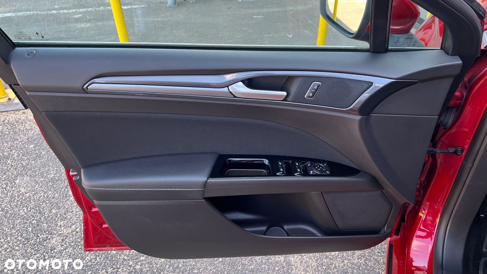 Ford Mondeo 2.0 EcoBlue Titanium - 16