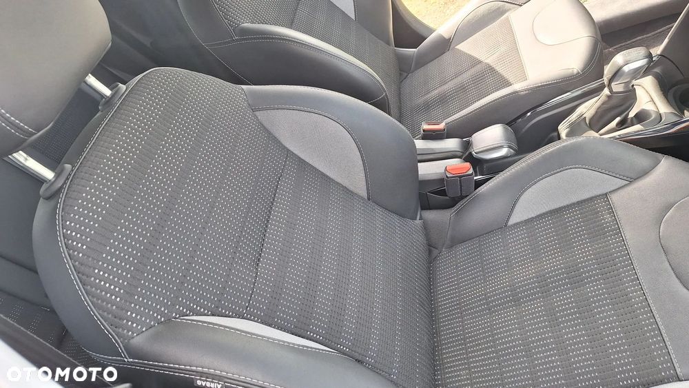 Peugeot 2008 1.2 Pure Tech Active EU6 - 14