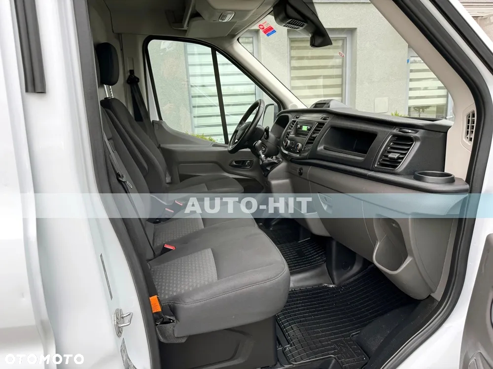 Ford Transit - 20