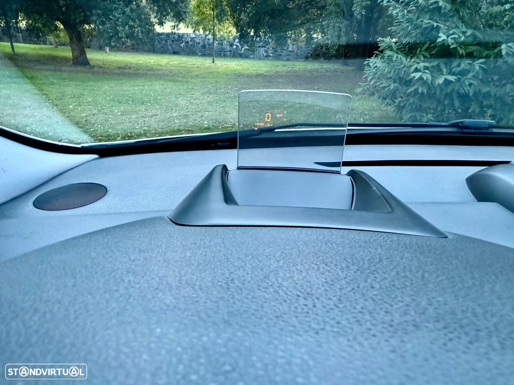 Peugeot 3008 1.6 e-HDi Allure CMP6 - 35