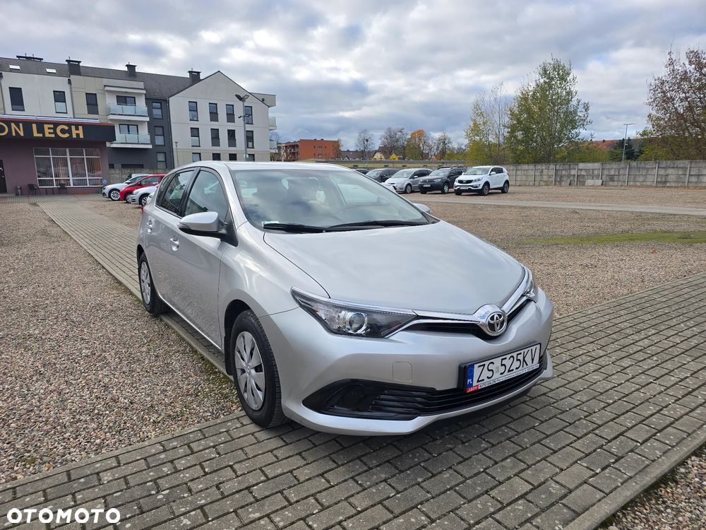 Toyota Auris 1.33 VVT-i Life - 4