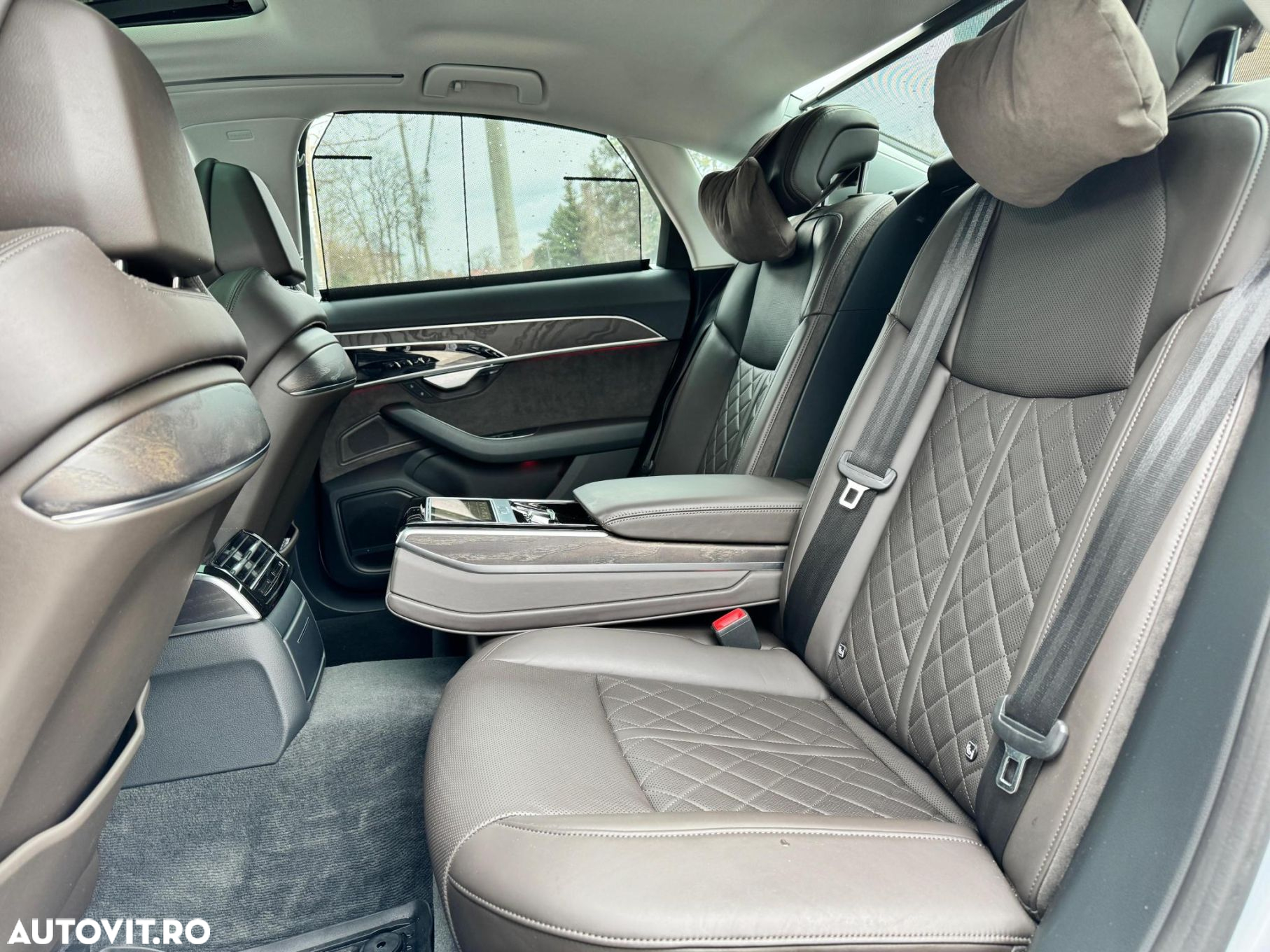 Audi A8 - 30