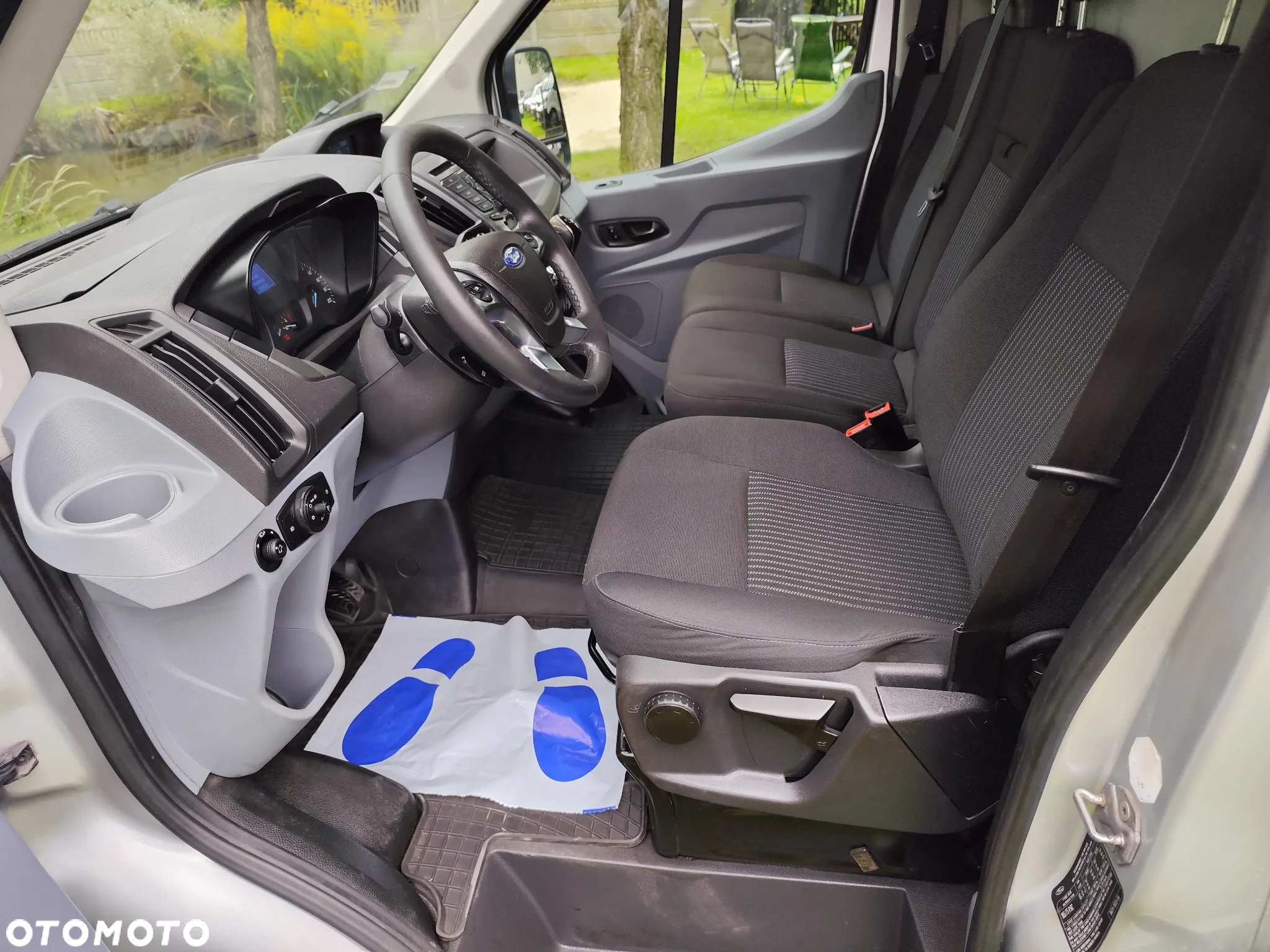 Ford Transit - 10