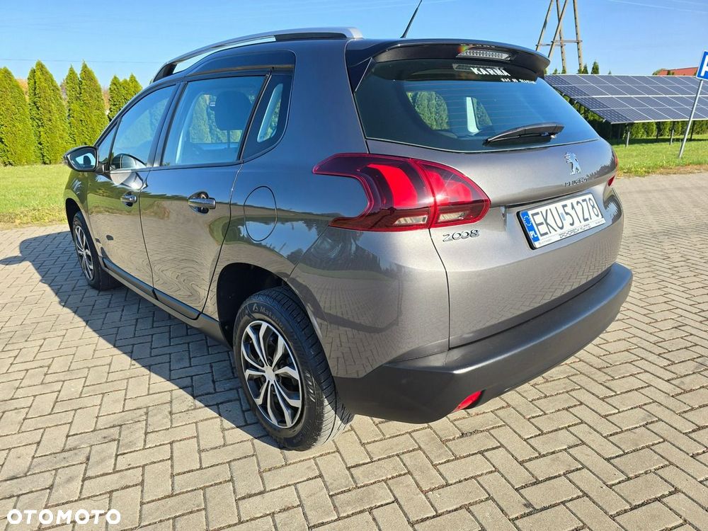 Peugeot 2008 - 12