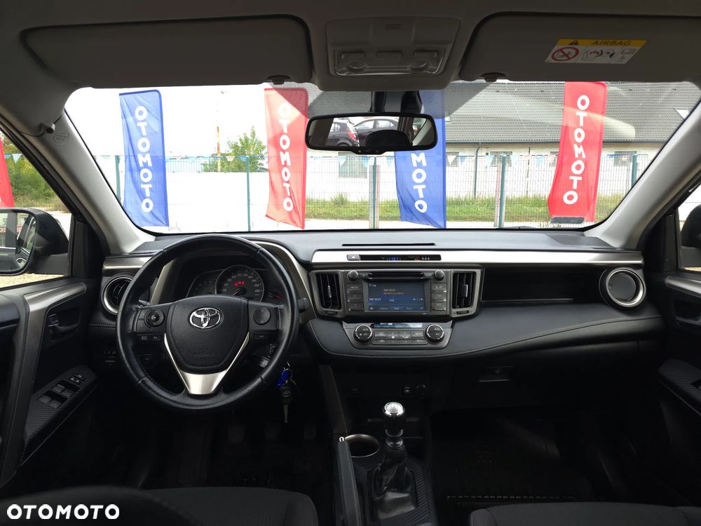 Toyota RAV4 2.0 D-4D Premium - 34