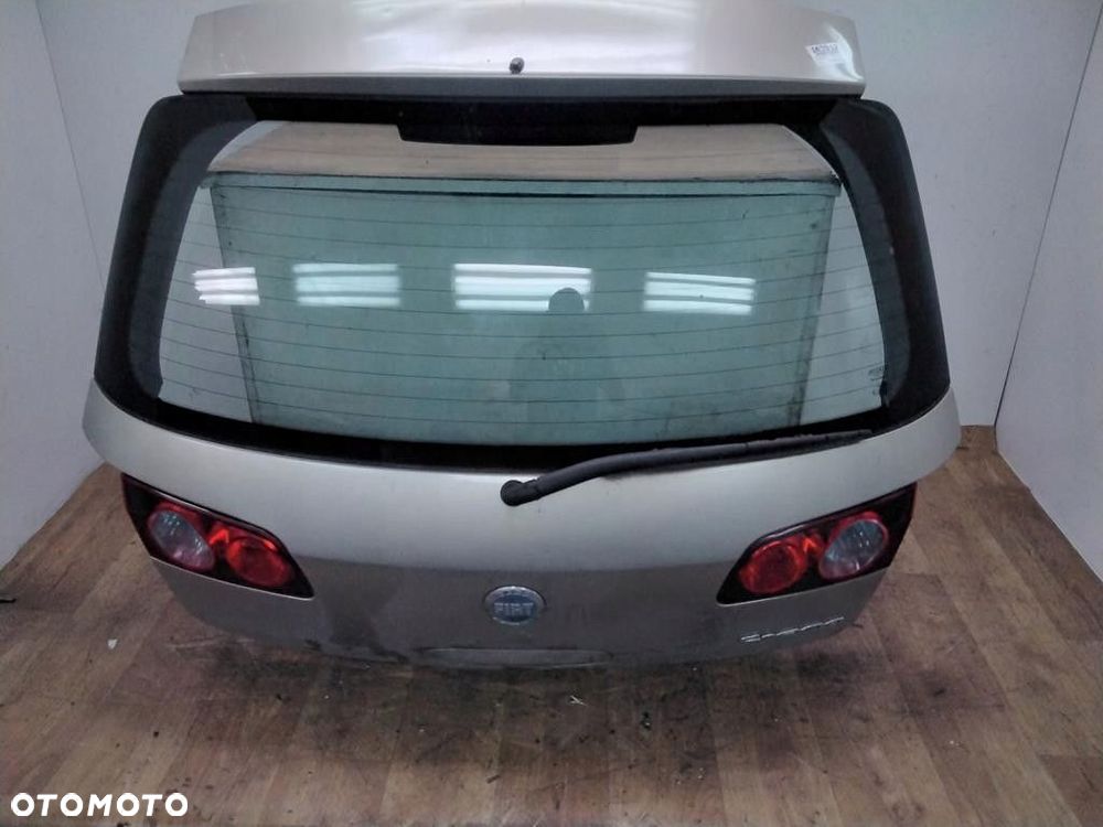 fiat croma tylna klapa - 1