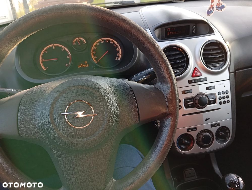 Opel Corsa - 11