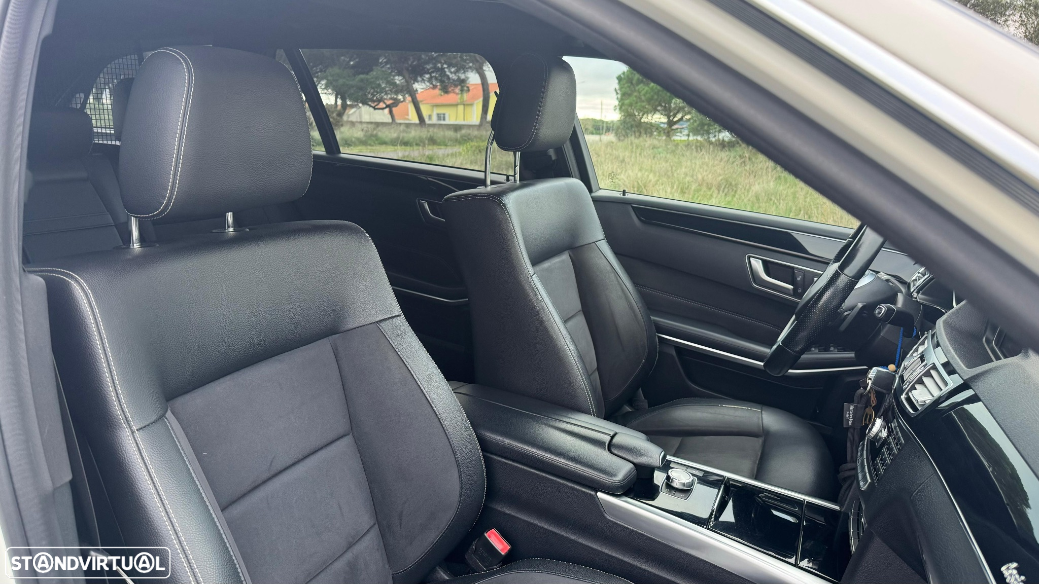 Mercedes-Benz E 300 Bluetec Hybrid Avantgarde - 15