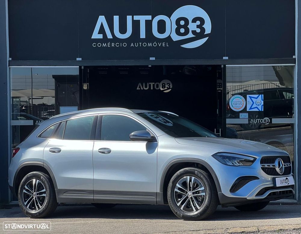 Mercedes-Benz GLA 200 Progressive - 1