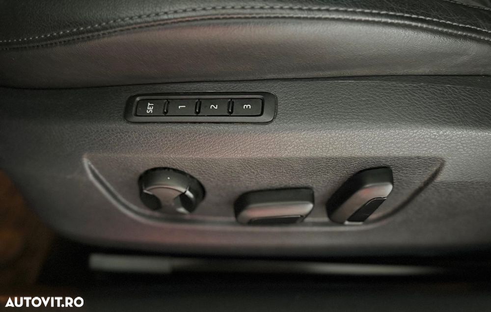 Skoda Superb 1.6 TDI DSG Style - 25