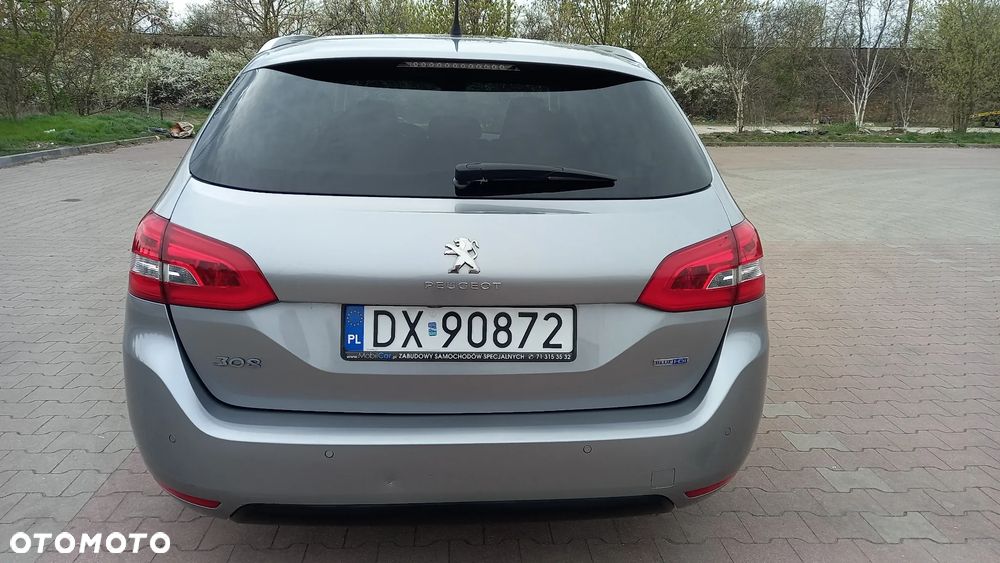 Peugeot 308 1.6 BlueHDi Allure S&S - 4