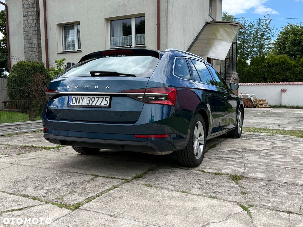 Skoda Superb 2.0 TSI Ambition DSG - 32
