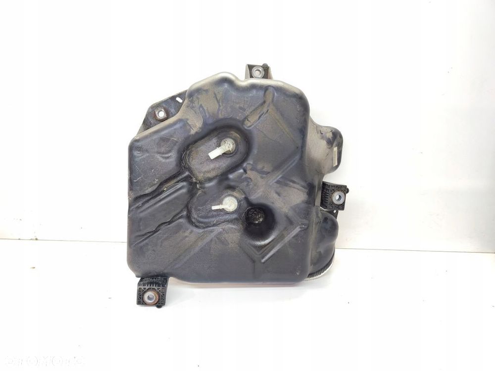 ZBIORNIK BAK PŁYNU ADBLUE AUDI Q5 8R LIFT 3.0 TDI 8R0131877 - 5