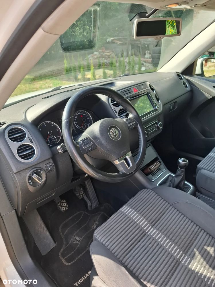 Volkswagen Tiguan 2.0 TDI BlueMot Trend&Fun - 9