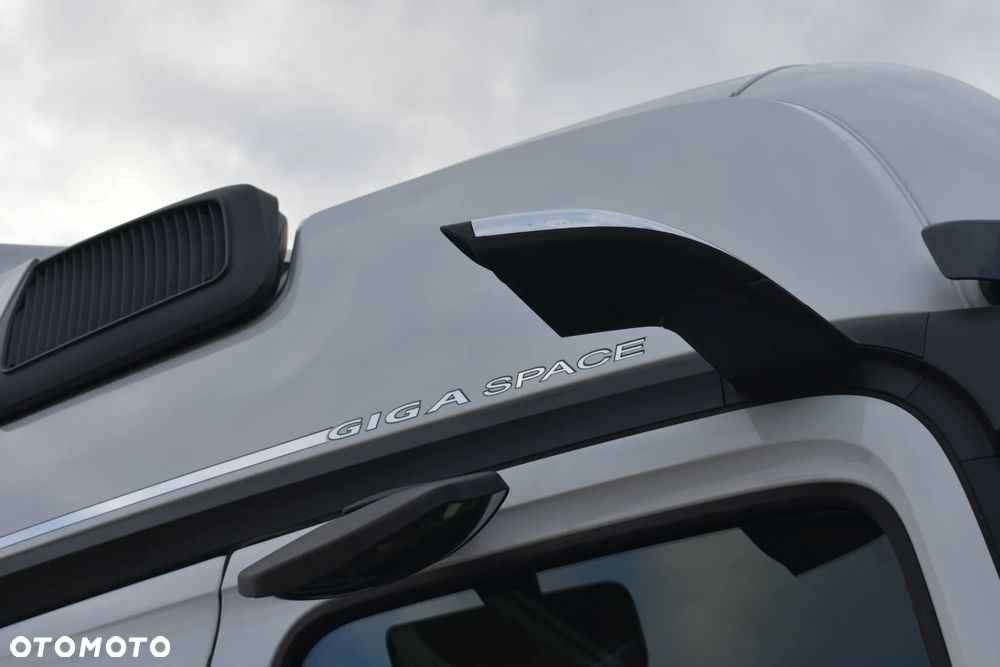 Mercedes-Benz ACTROS 1851 // LOW DECK // GIGA SPACE // FULL LED // XENON // CAŁY NA PODUSZKACH // MIRROR CAM // - 14