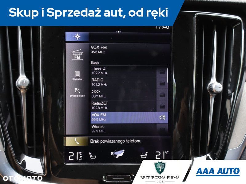 Volvo V60 Cross Country - 15