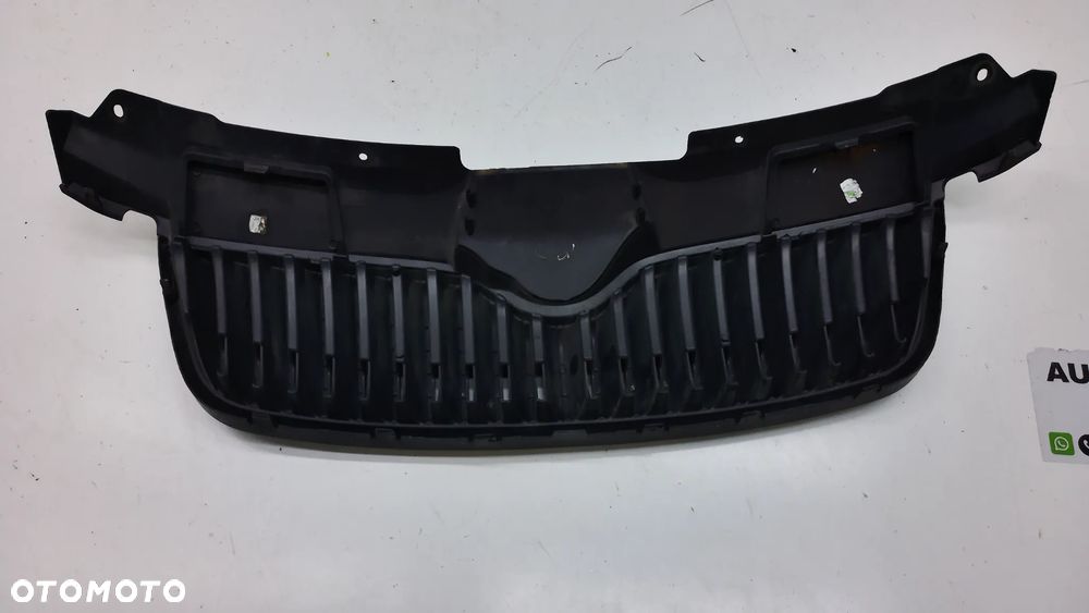 Skoda Fabia II Grill 5J0853668 - 3