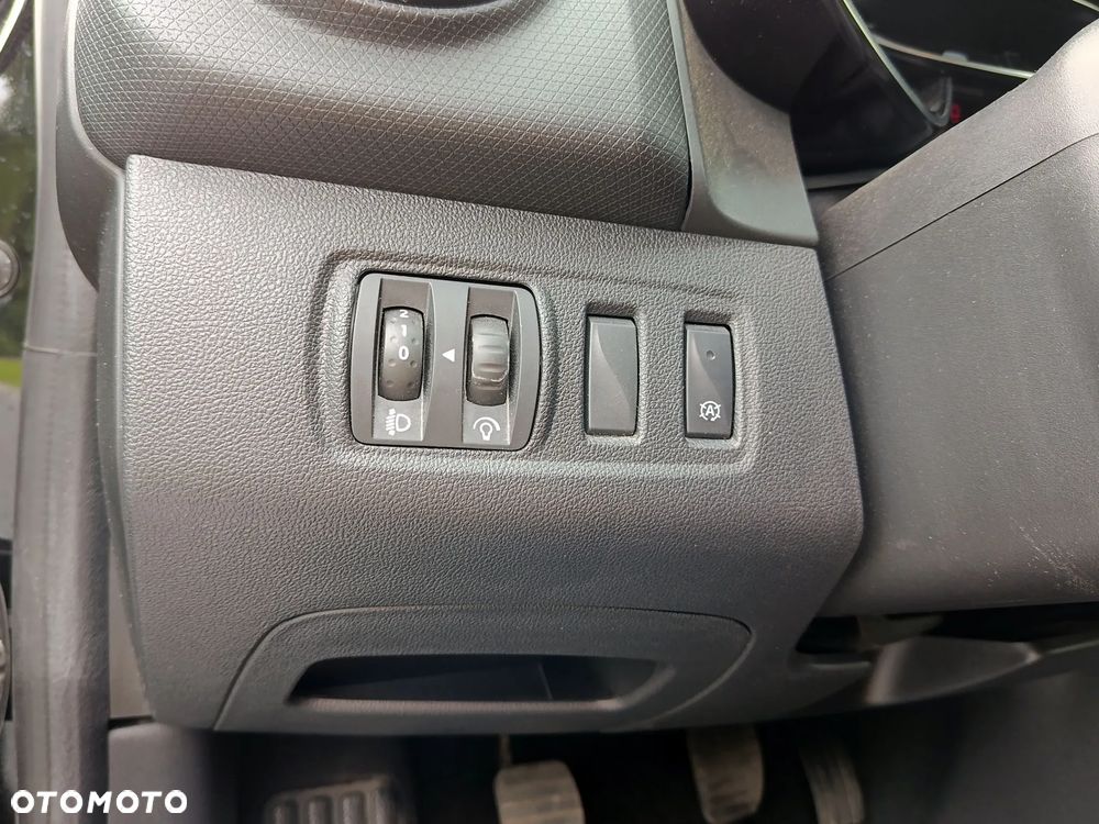 Renault Clio 0.9 Energy TCe Limited - 19