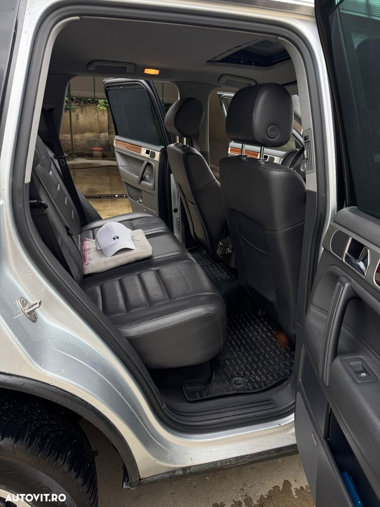 Volkswagen Touareg - 10