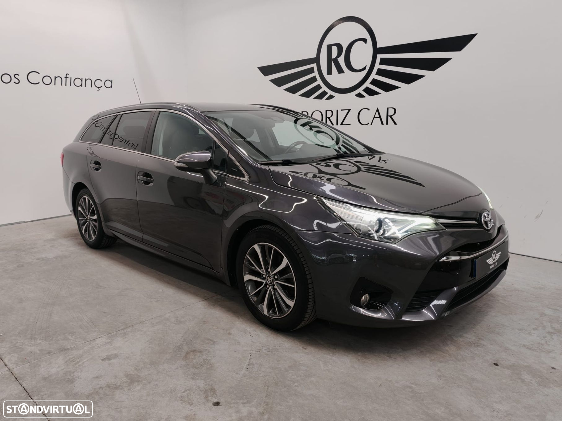 Toyota Avensis Touring Sports 1.6 D-4D Comfort - 2