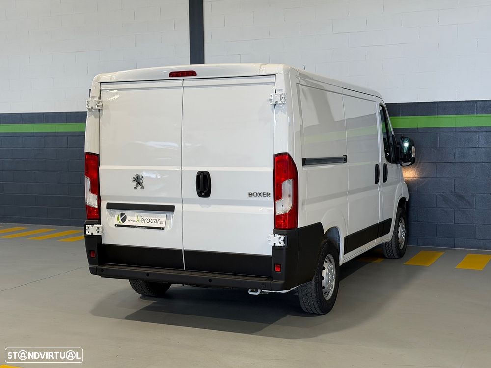 Peugeot Boxer 2.2 BlueHDi 120HP L1H1 3L - 4
