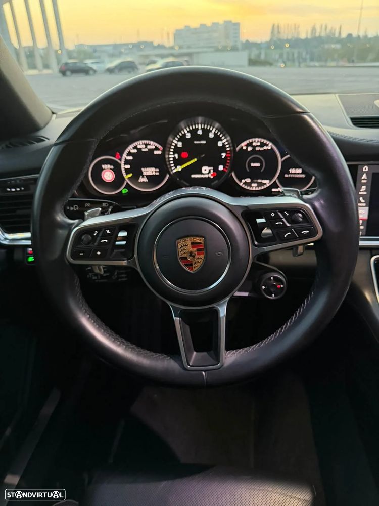 Porsche Panamera Sport Turismo 4 E-Hybrid - 14