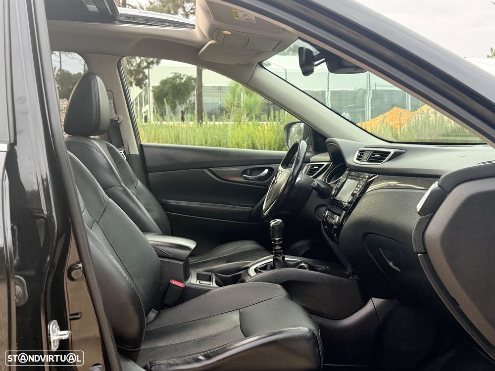 Nissan X-Trail 1.6 dCi Tekna - 24