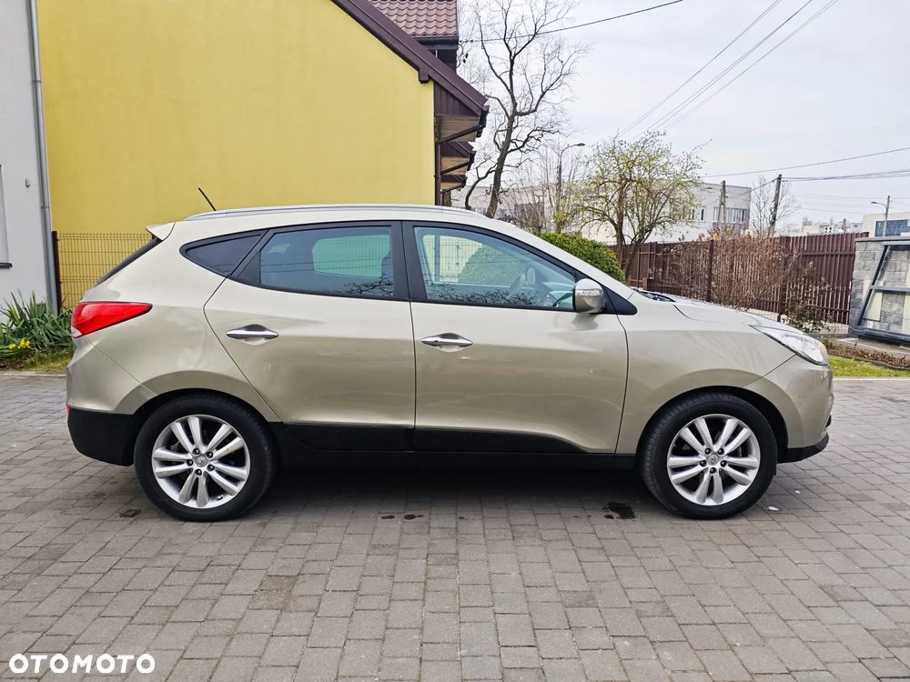 Hyundai ix35 2.0 CRDi 4WD Premium - 13