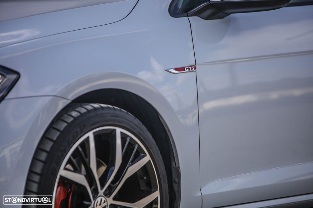 VW Golf GTI Performance BlueMotion DSG - 26