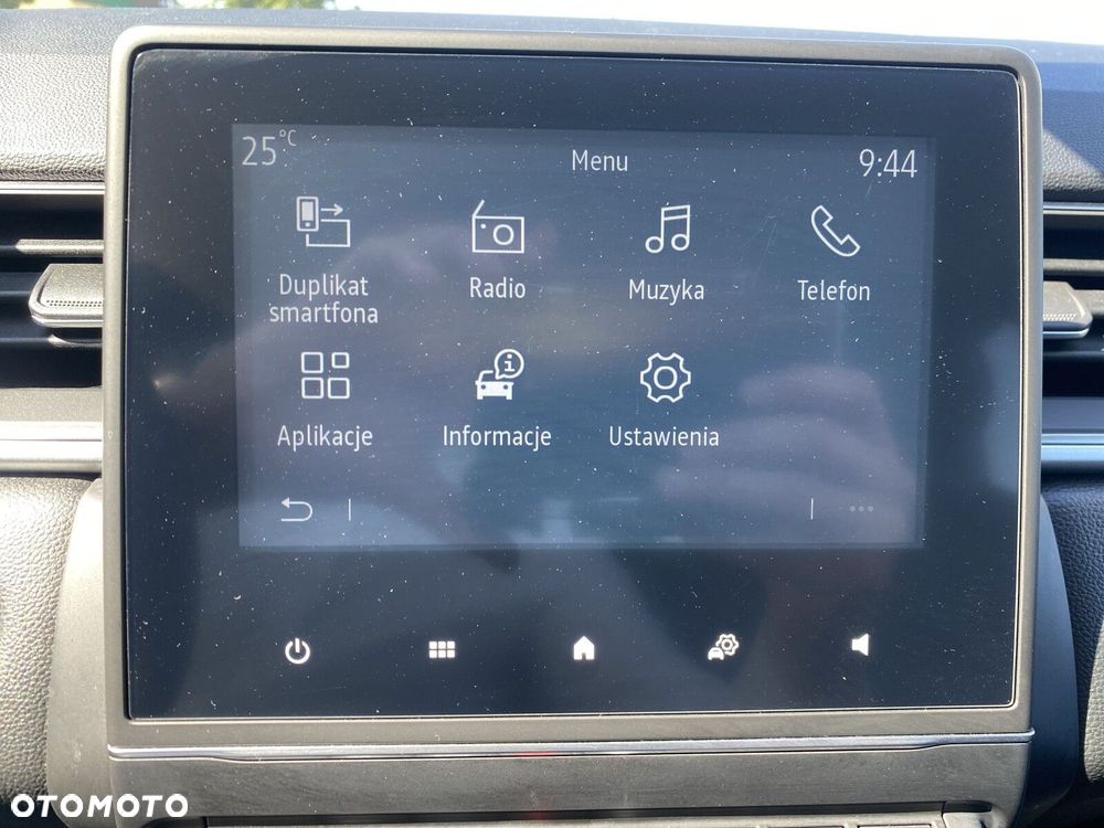 Renault Captur - 25
