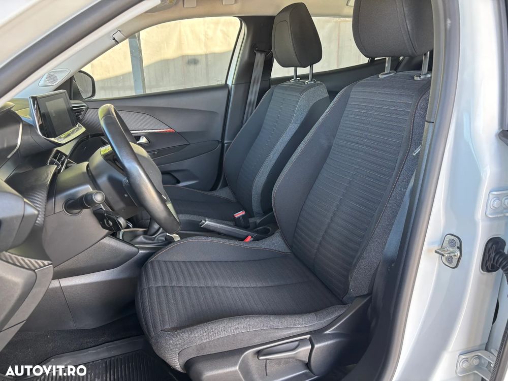 Peugeot 2008 BlueHDi 110 Active Pack - 27