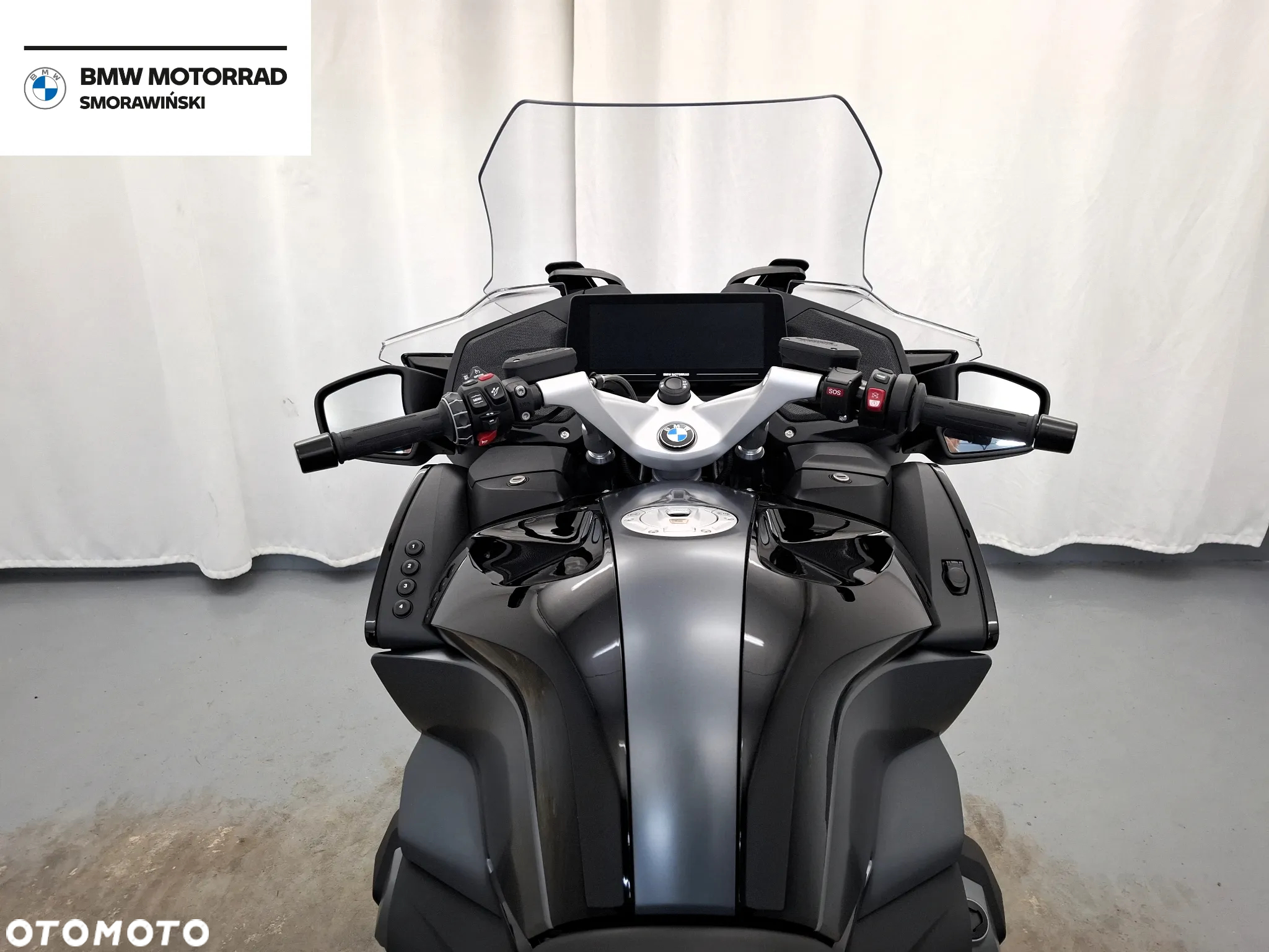 BMW R - 9