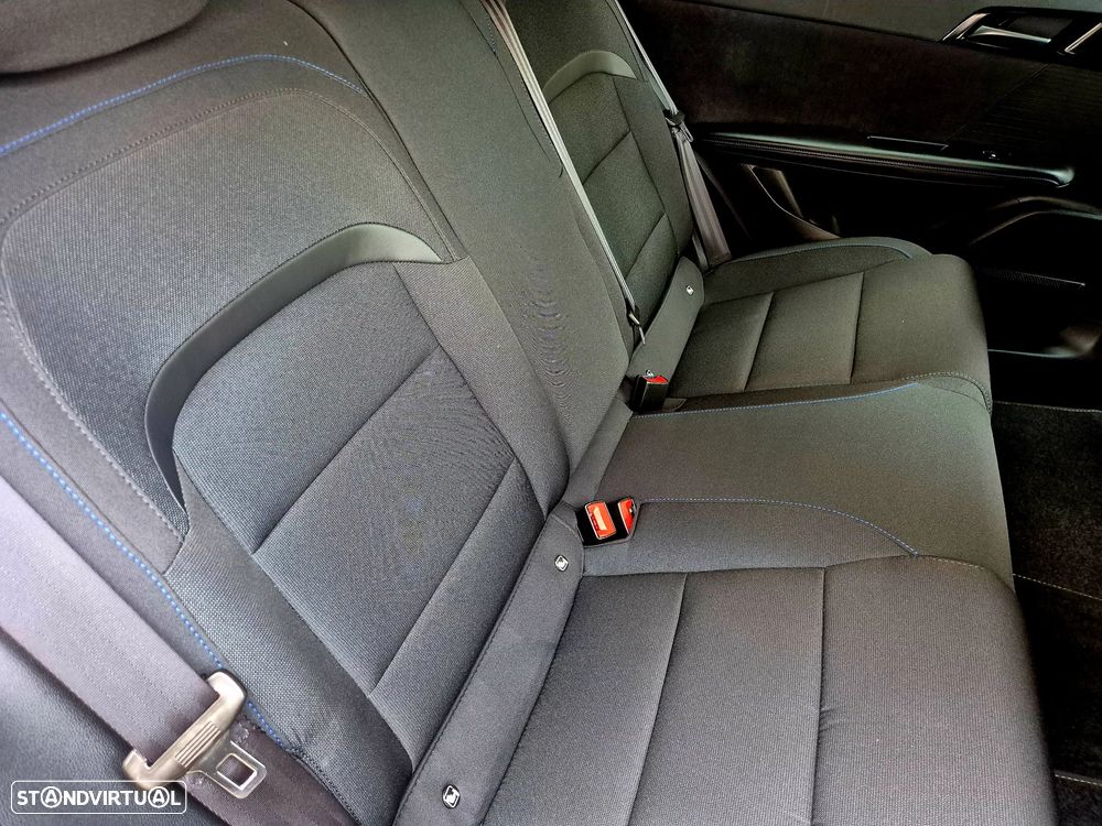 MG MG4 4 Luxury 64 kWh - 23