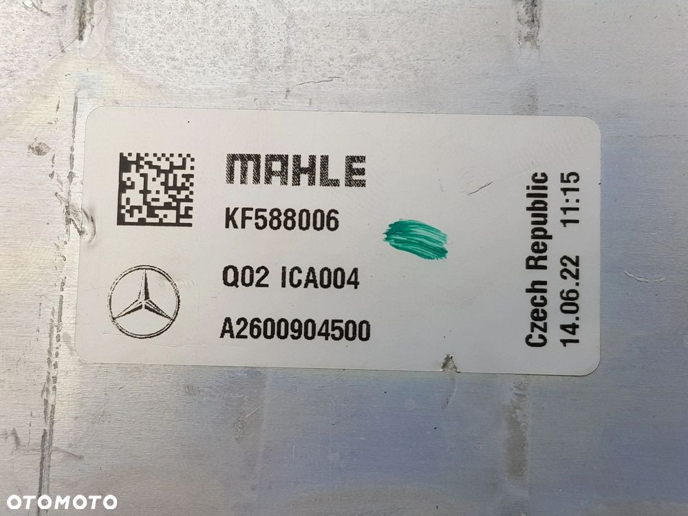 NOWA ORYGINALNA Chłodnica powietrza Intercooler Mercedes x247 GLB - 9